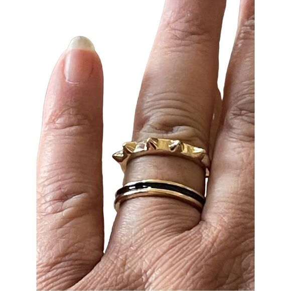 NWOT gold tone black enamel & studs ring US size 6.5 - Picture 1 of 8